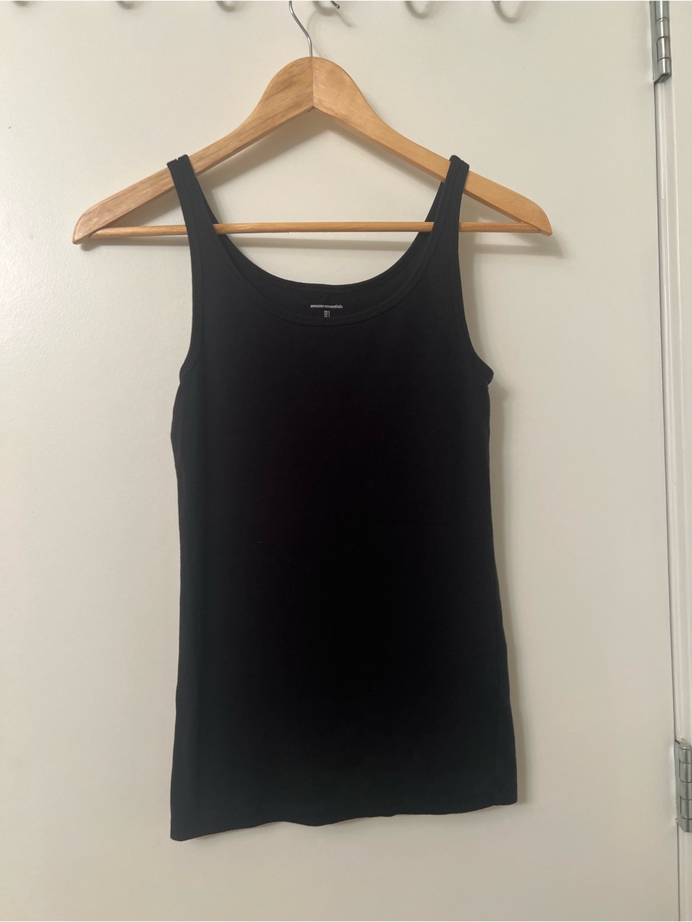 Amazon Essentials Slim Fit Tank Top Set – Black & Olive, Size Small - Picture 8 of 9